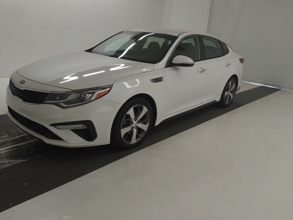 2020 Kia Optima in St. Louis, MO 63125 - 18134259 2