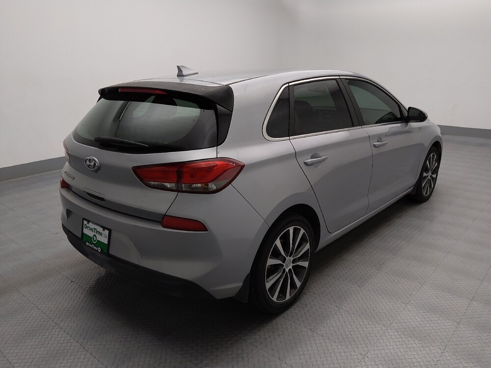 2020 Hyundai Elantra in Gladstone, MO 64118 - 18134261 9
