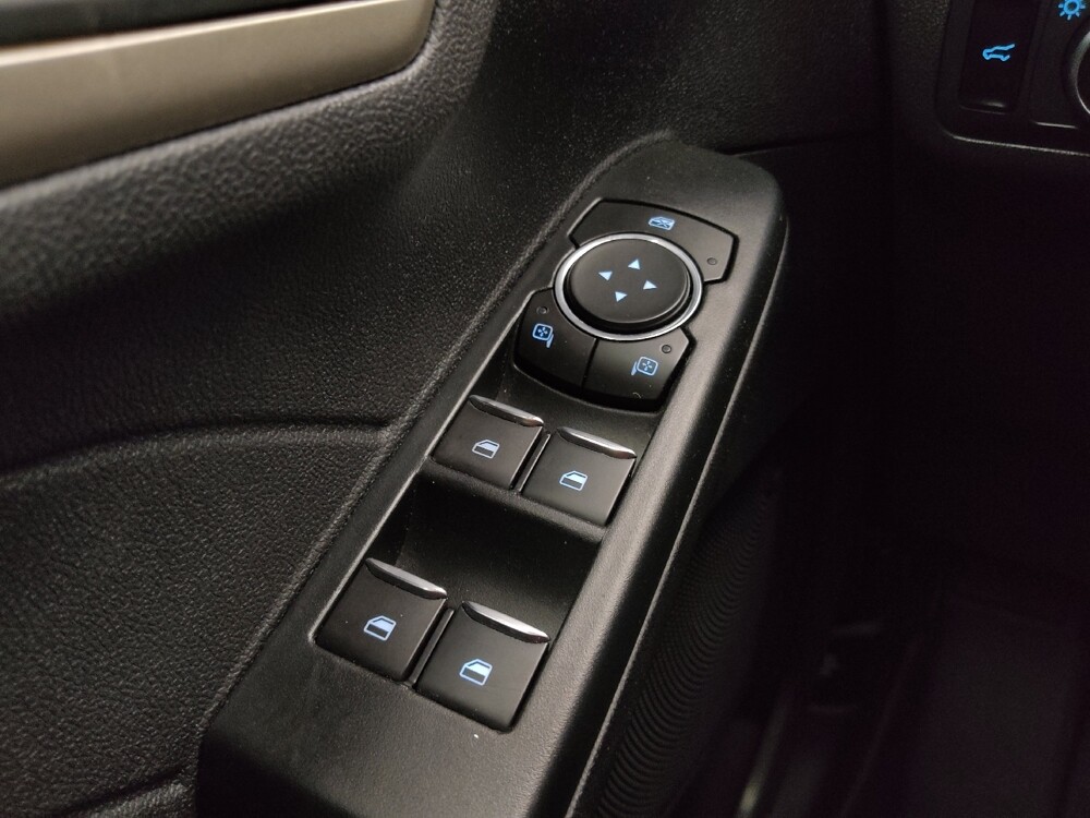 2022 Ford Escape in Gladstone, MO 64118 - 18134262 27