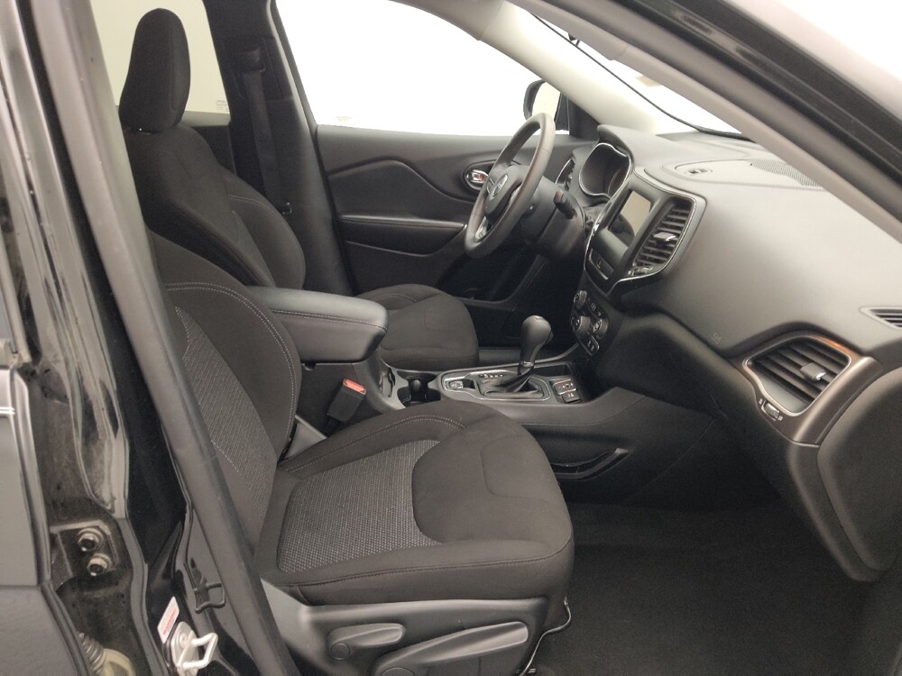 2020 Jeep Cherokee in Gladstone, MO 64118 - 18134264 21