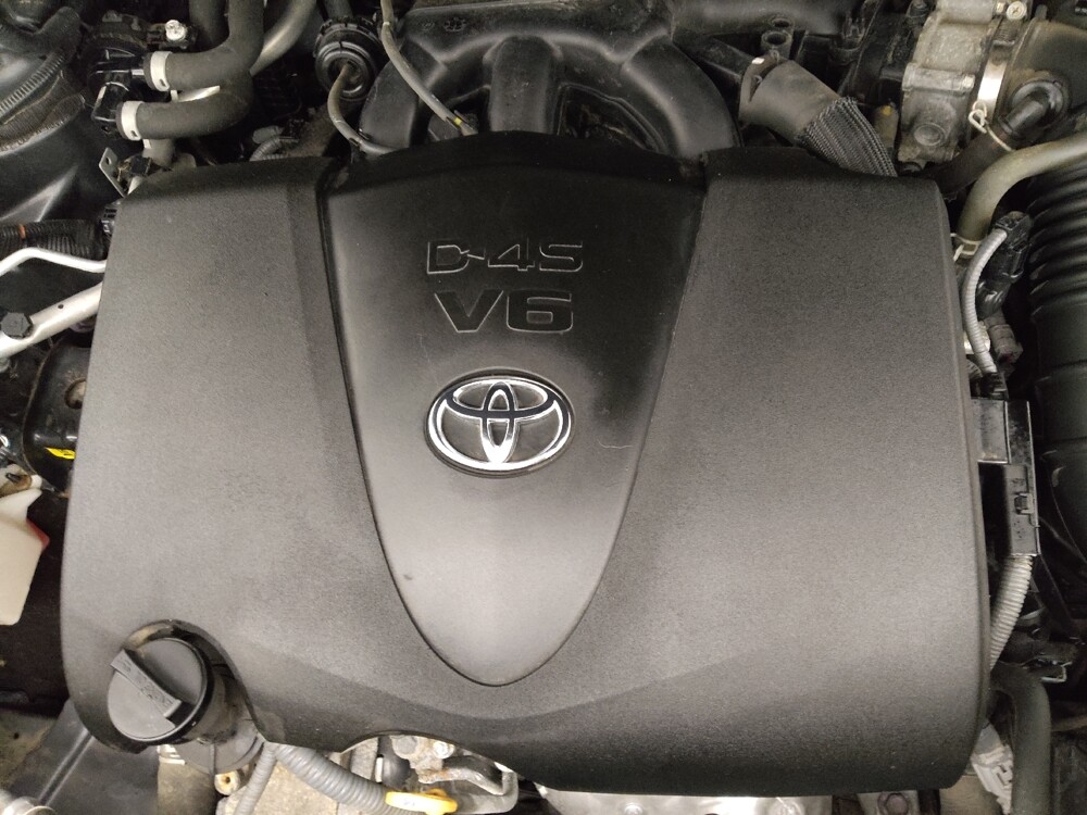 2020 Toyota Highlander in St. Louis, MO 63136 - 18134265 30