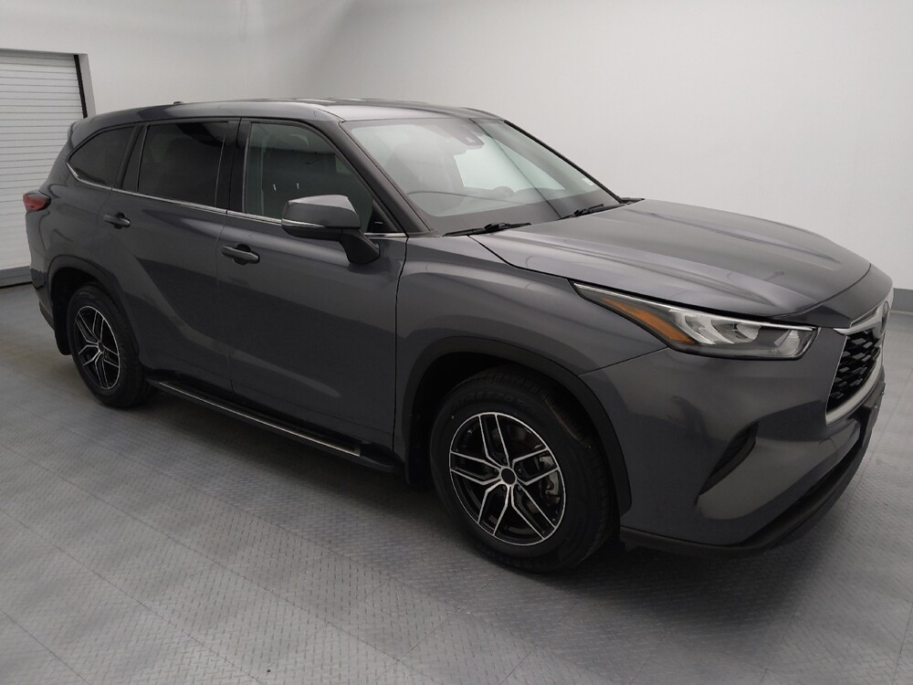 2020 Toyota Highlander in St. Louis, MO 63136 - 18134265 11