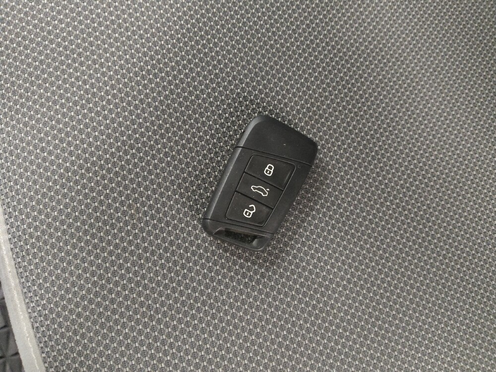 2024 Volkswagen Taos in St. Louis, MO 63125 - 18134267 32