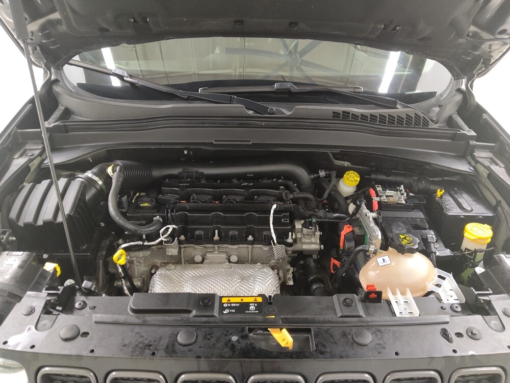 2021 Jeep Renegade in St. Louis, MO 63125 - 18134268 30