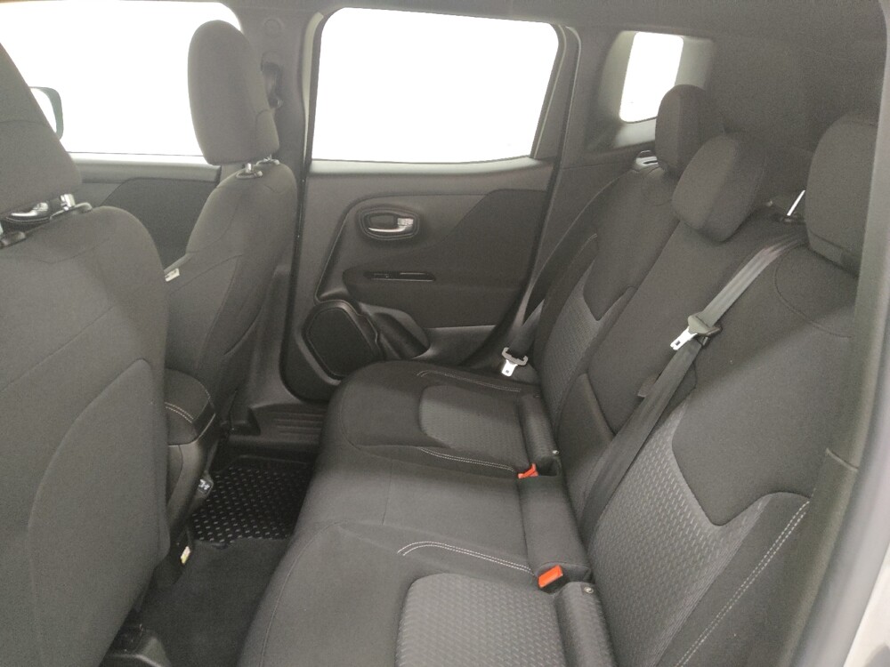 2021 Jeep Renegade in St. Louis, MO 63125 - 18134268 18