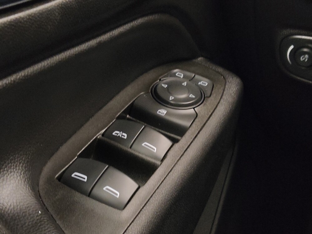 2020 Chevrolet Equinox in Gladstone, MO 64118 - 18134269 27