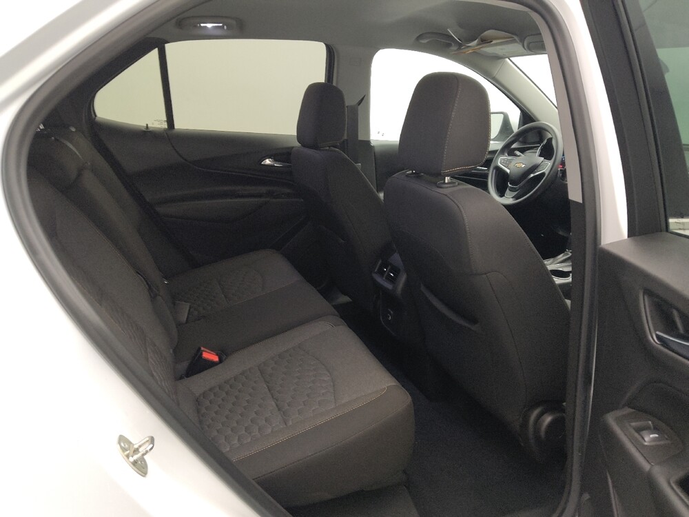 2020 Chevrolet Equinox in Gladstone, MO 64118 - 18134269 19