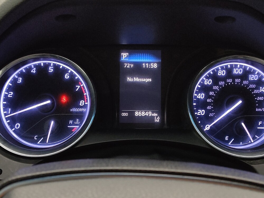 2020 Toyota Camry in Gladstone, MO 64118 - 18134271 23