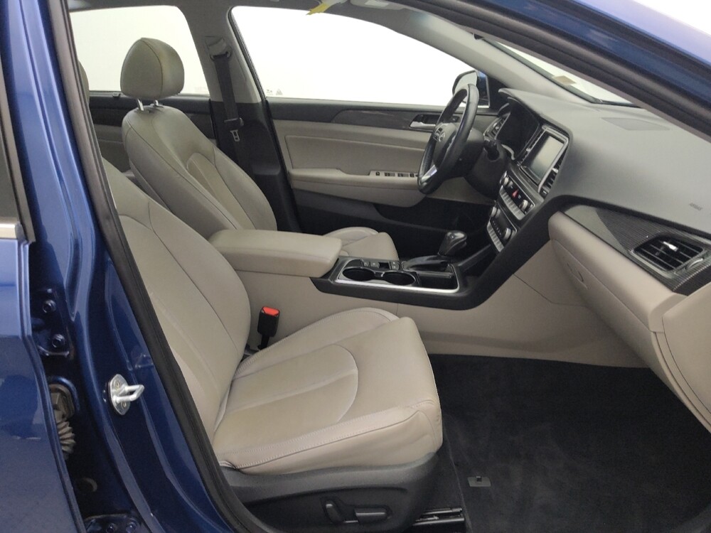 2018 Hyundai Sonata in Gladstone, MO 64118 - 18134272 21