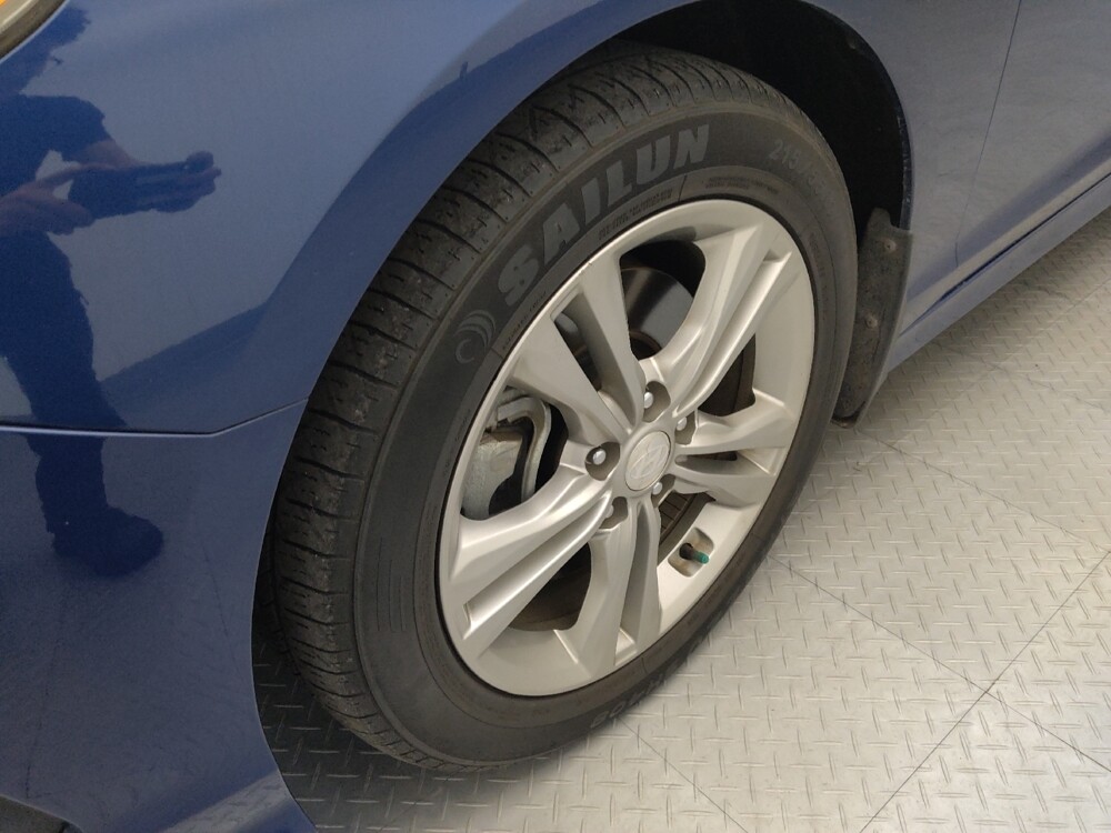 2018 Hyundai Sonata in Gladstone, MO 64118 - 18134272 31