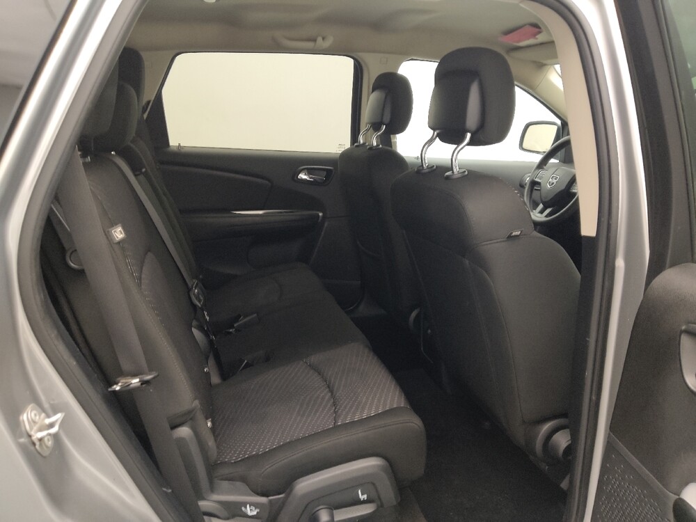 2020 Dodge Journey in Gladstone, MO 64118 - 18134273 19