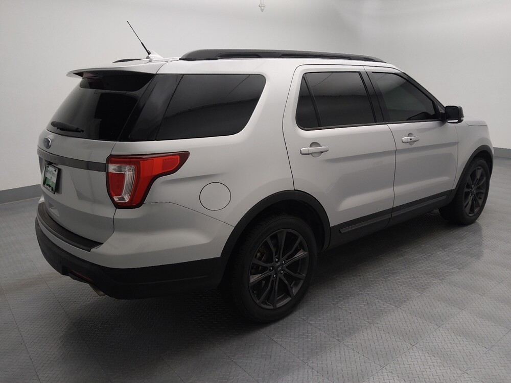 2019 Ford Explorer in Independence, MO 64055 - 18134274 10