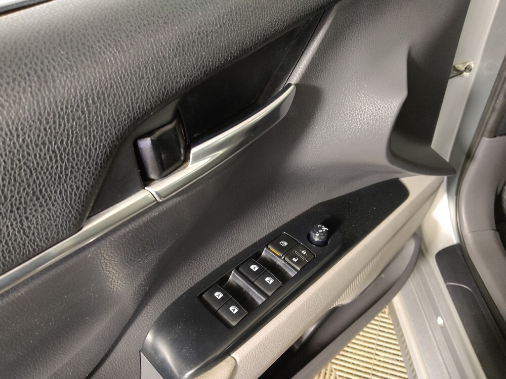 2020 Toyota Camry in Midlothian, IL 60445 - 18134278 27