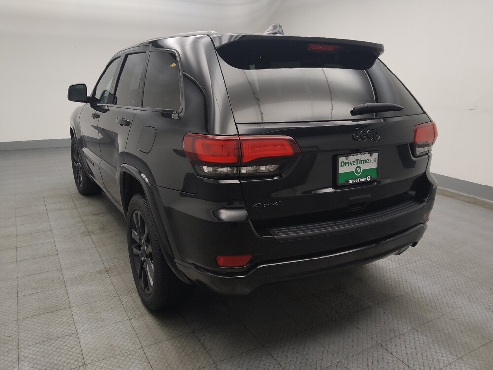 2022 Jeep Grand Cherokee in Des Moines, IA 50310 - 18134281 5