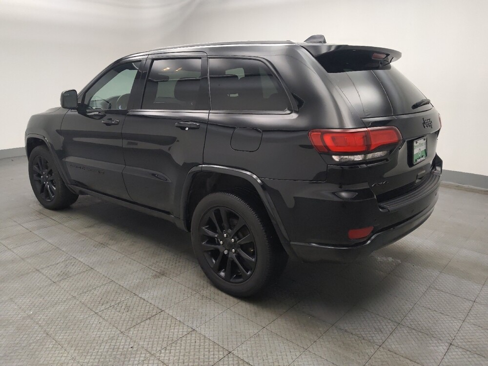 2022 Jeep Grand Cherokee in Des Moines, IA 50310 - 18134281 3