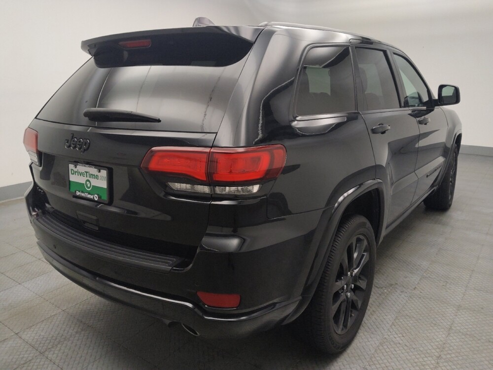 2022 Jeep Grand Cherokee in Des Moines, IA 50310 - 18134281 9