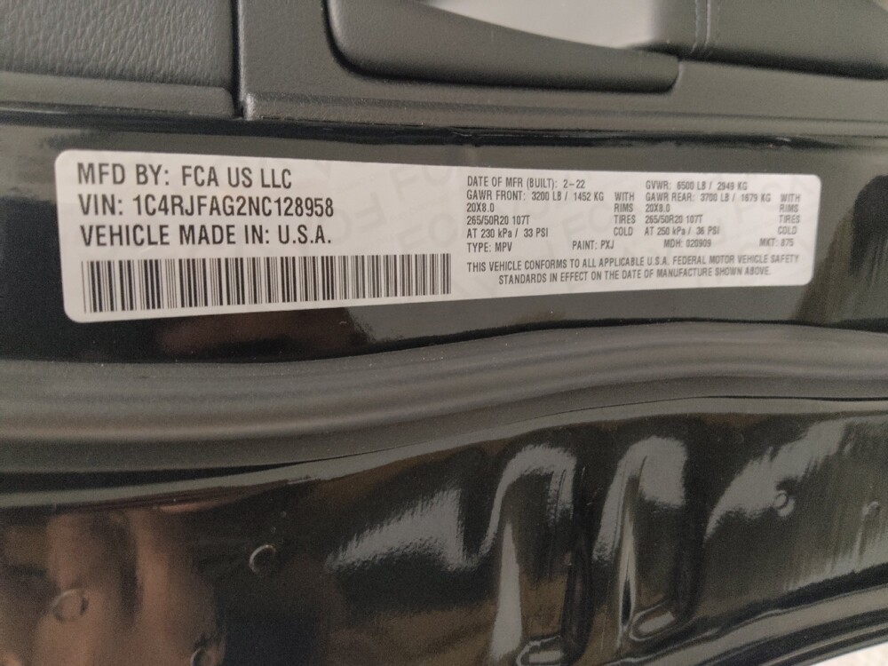 2022 Jeep Grand Cherokee in Des Moines, IA 50310 - 18134281 33