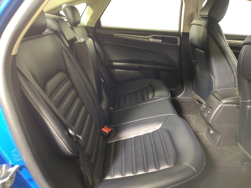 2020 Ford Fusion in Midlothian, IL 60445 - 18134286 19