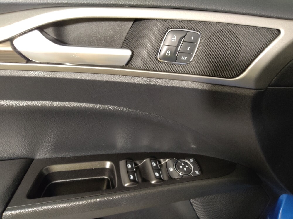 2020 Ford Fusion in Midlothian, IL 60445 - 18134286 27