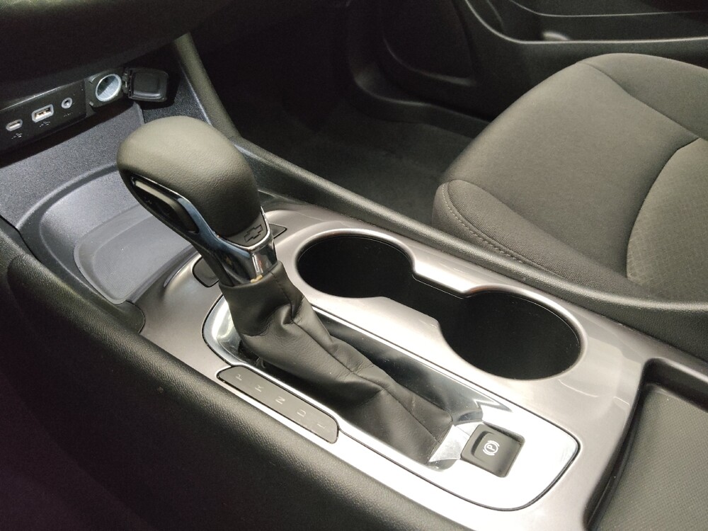 2023 Chevrolet Malibu in Lombard, IL 60148 - 18134287 26