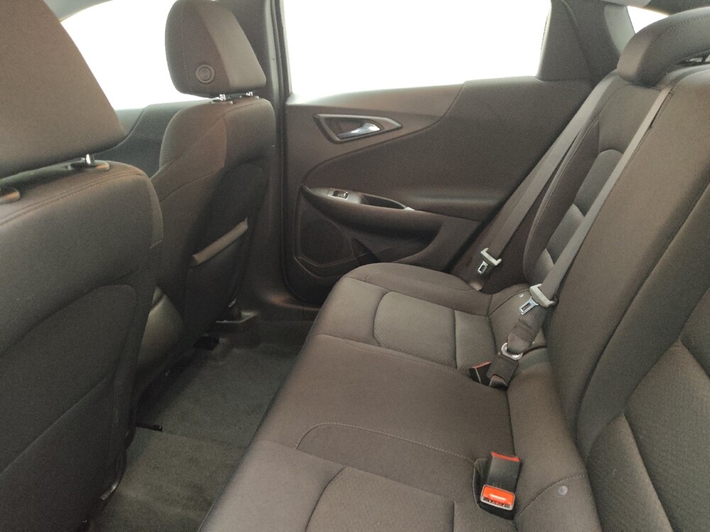 2023 Chevrolet Malibu in Lombard, IL 60148 - 18134287 18