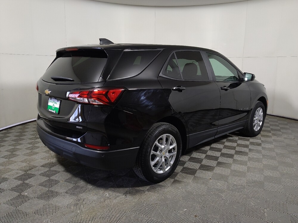 2022 Chevrolet Equinox in Midlothian, IL 60445 - 18134289 10