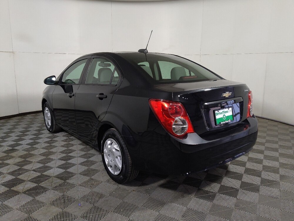 2015 Chevrolet Sonic in Midlothian, IL 60445 - 18134291 5