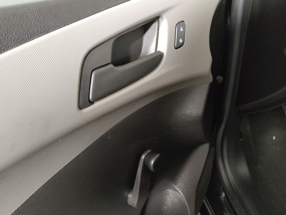 2015 Chevrolet Sonic in Midlothian, IL 60445 - 18134291 27