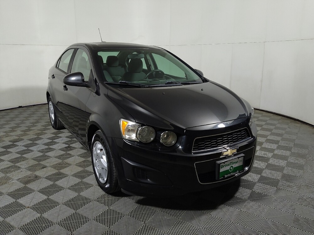 2015 Chevrolet Sonic in Midlothian, IL 60445 - 18134291 14
