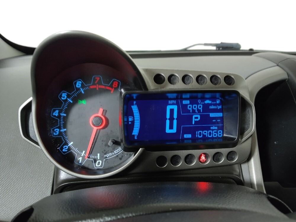 2015 Chevrolet Sonic in Midlothian, IL 60445 - 18134291 23