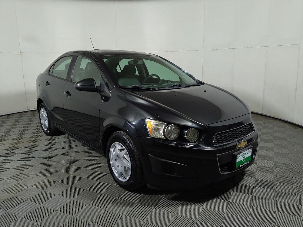 2015 Chevrolet Sonic in Midlothian, IL 60445 - 18134291 13