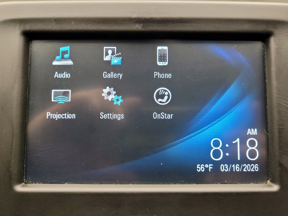 2018 Chevrolet Equinox in Taylor, MI 48180 - 18134294 25