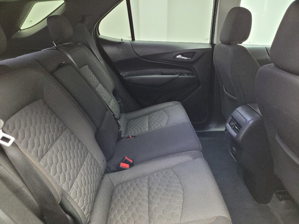 2018 Chevrolet Equinox in Taylor, MI 48180 - 18134294 19