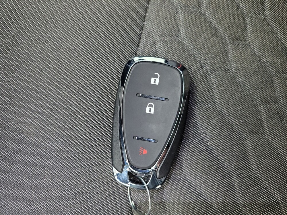 2018 Chevrolet Equinox in Taylor, MI 48180 - 18134294 32