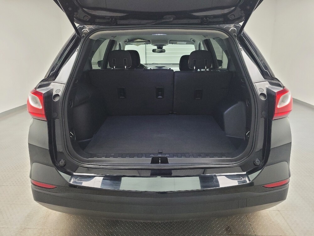 2020 Chevrolet Equinox in Taylor, MI 48180 - 18134295 29