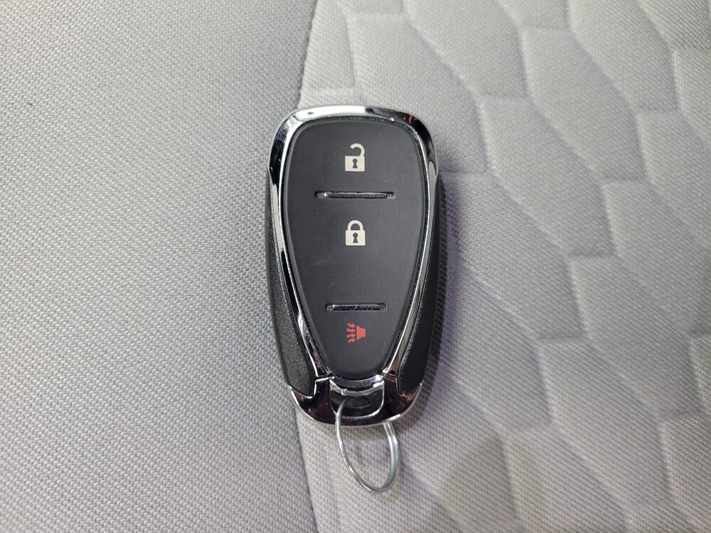 2020 Chevrolet Equinox in Taylor, MI 48180 - 18134295 32