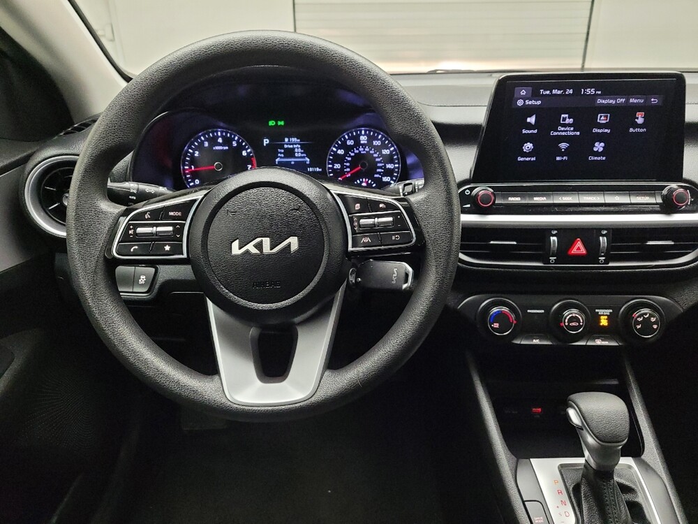 2023 Kia Forte in Taylor, MI 48180 - 18134296 22