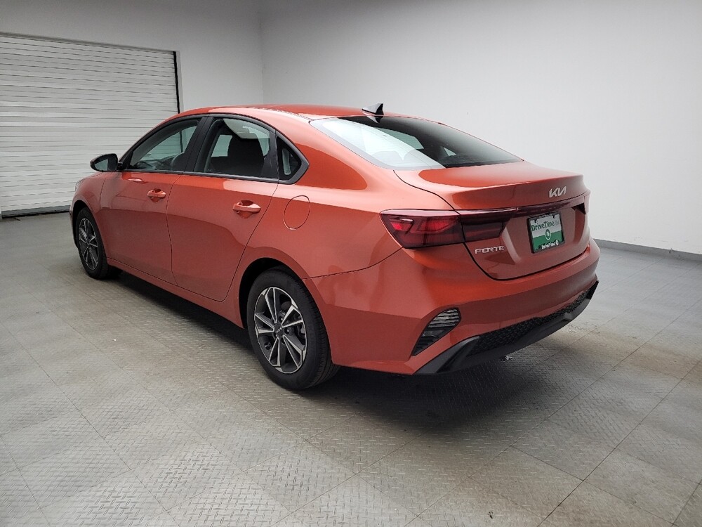 2023 Kia Forte in Taylor, MI 48180 - 18134296 5