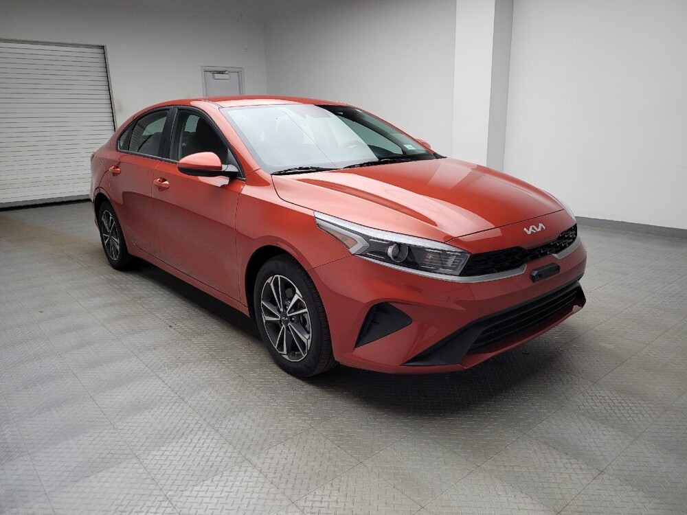 2023 Kia Forte in Taylor, MI 48180 - 18134296 13