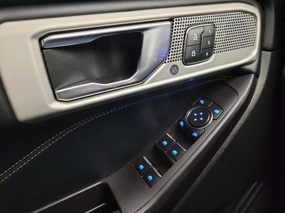 2020 Ford Explorer in Taylor, MI 48180 - 18134299 27