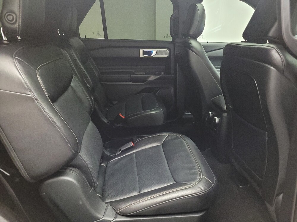 2020 Ford Explorer in Taylor, MI 48180 - 18134299 19