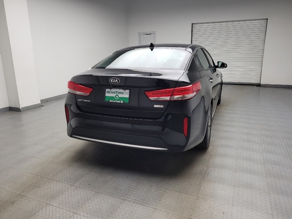 2017 Kia Optima in Taylor, MI 48180 - 18134300 7