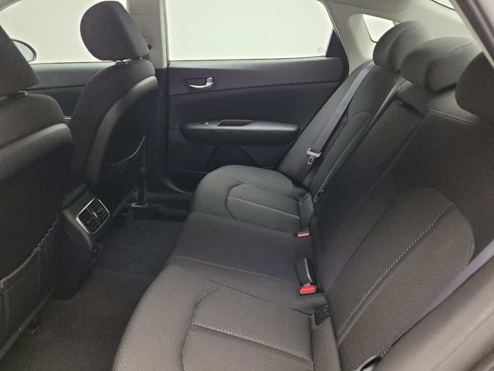 2017 Kia Optima in Taylor, MI 48180 - 18134300 18