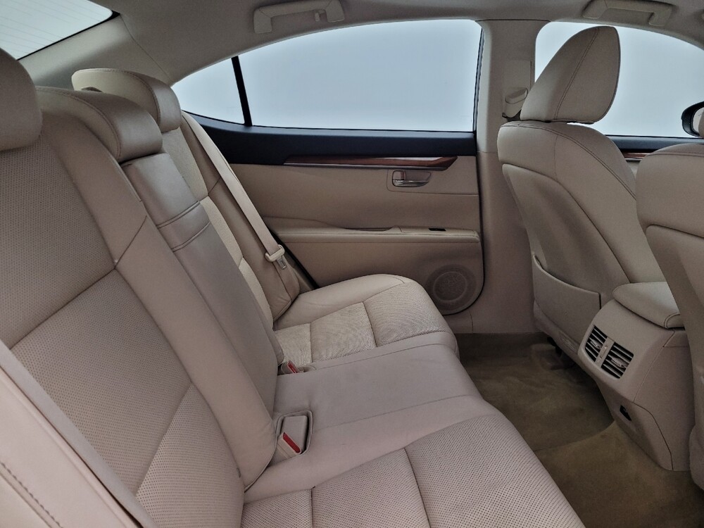 2014 Lexus ES 300h in Cincinnati, OH 45255 - 18134302 19