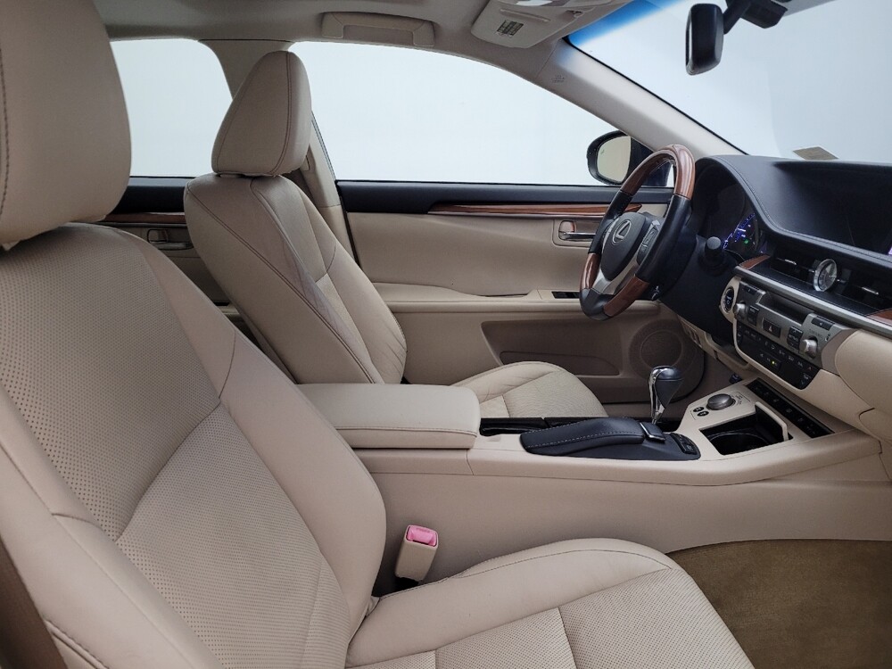 2014 Lexus ES 300h in Cincinnati, OH 45255 - 18134302 21