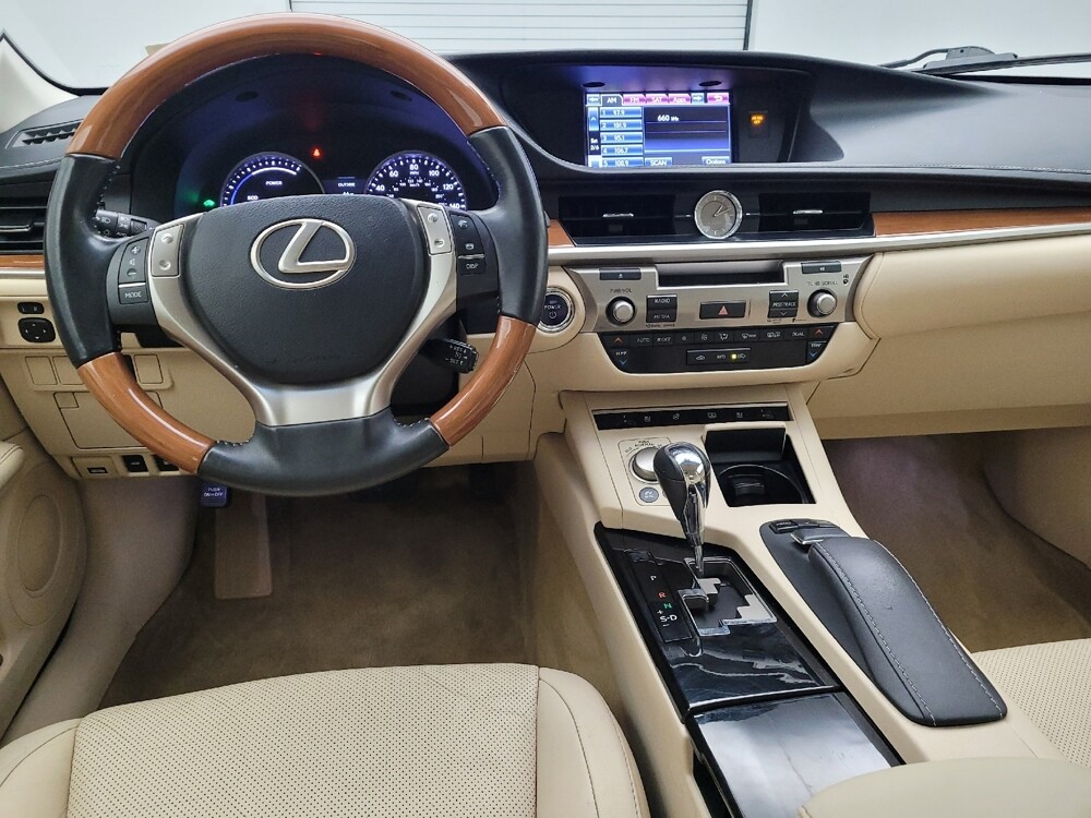2014 Lexus ES 300h in Cincinnati, OH 45255 - 18134302 22