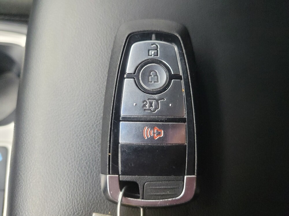 2022 Ford Explorer in Indianapolis, IN 46219 - 18134303 32