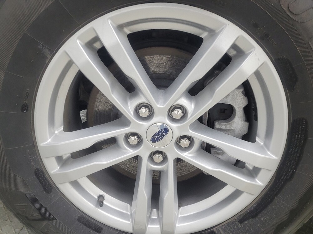 2022 Ford Explorer in Indianapolis, IN 46219 - 18134303 31