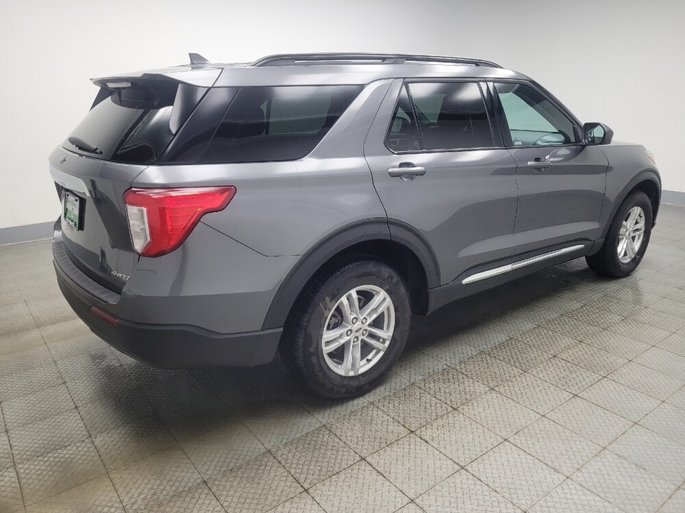 2022 Ford Explorer in Indianapolis, IN 46219 - 18134303 10