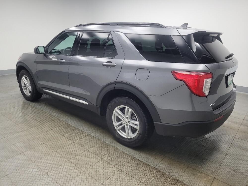 2022 Ford Explorer in Indianapolis, IN 46219 - 18134303 3